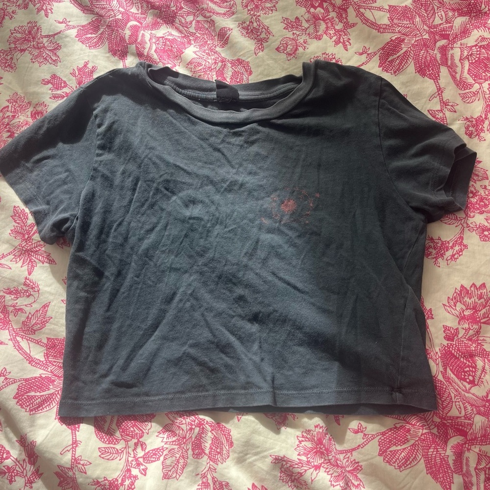 urban outfitters ra cropped t shirt size small